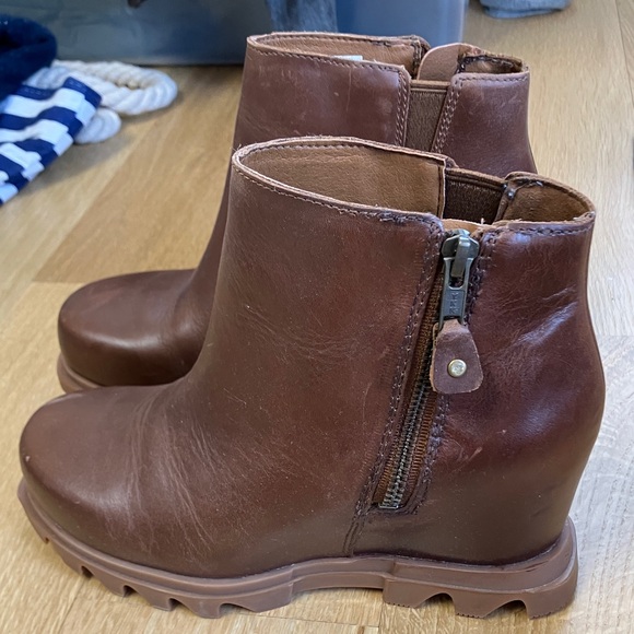 Sorel Women's Ankle Booties - Picture 1 of 11